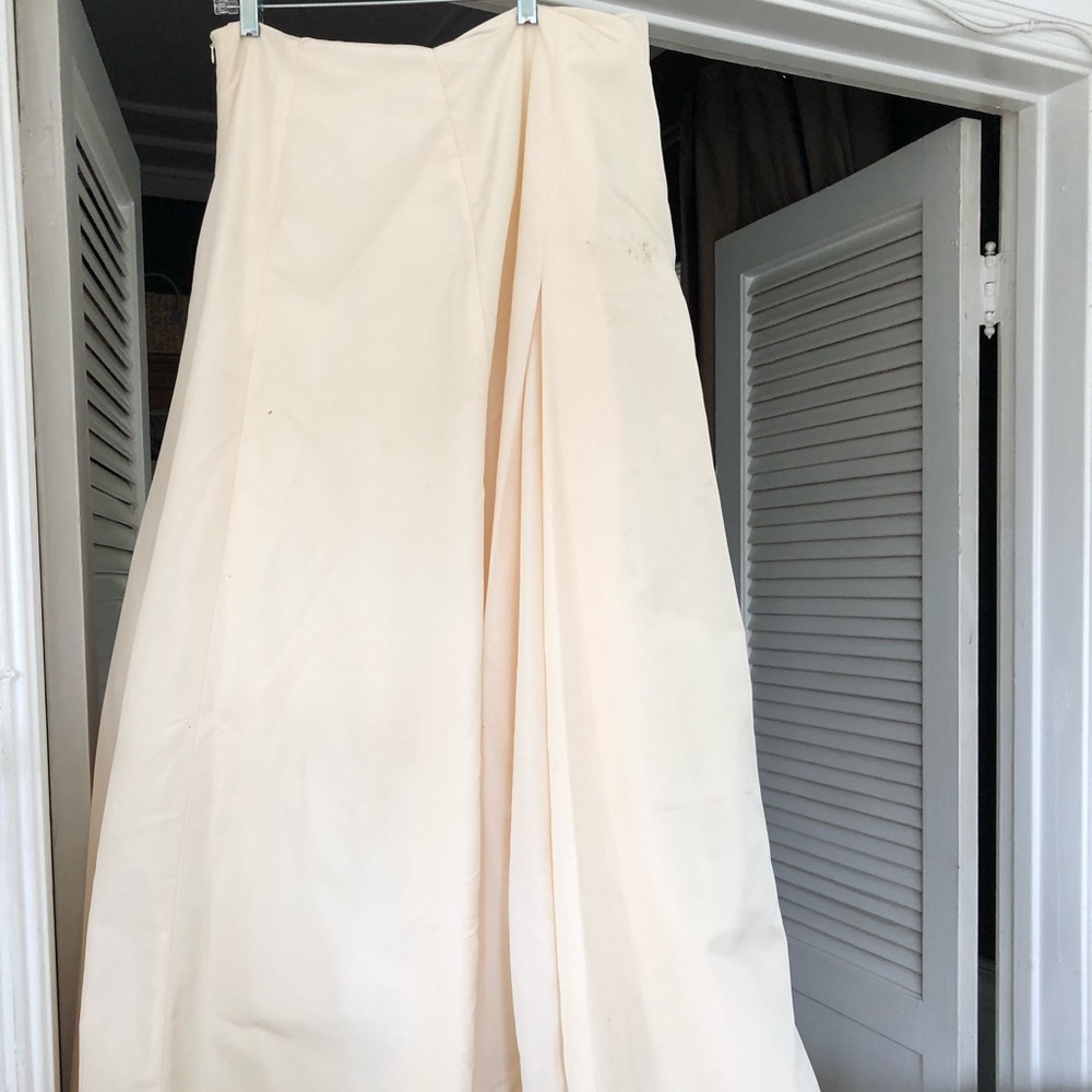 Issac Mizrahi formal full silk skirt